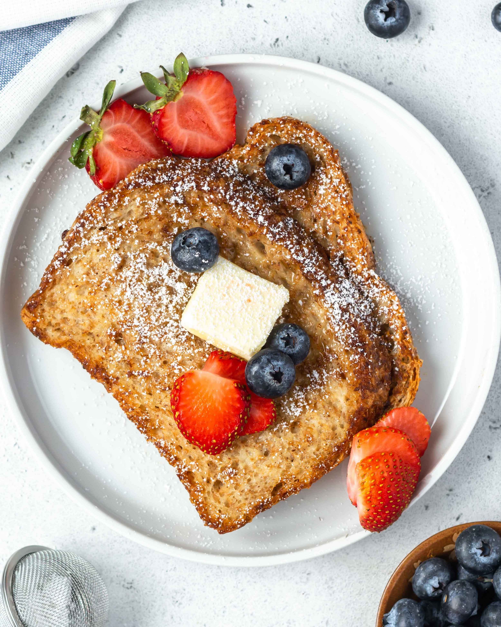 vegan french toast with berries on top