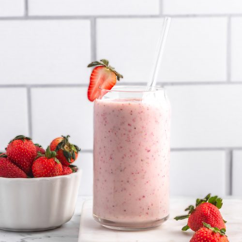 vegan strawberry banana smoothie in a glass