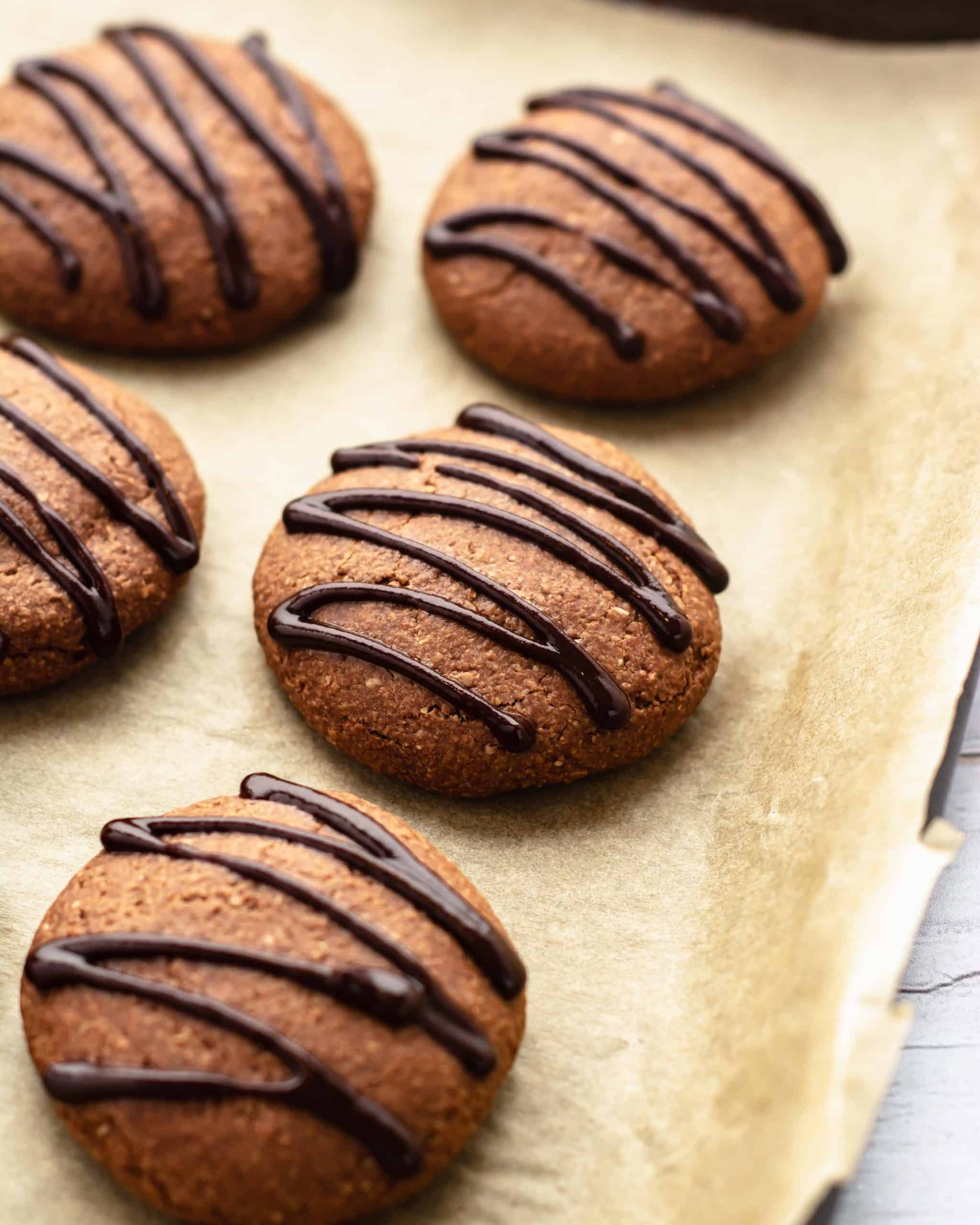vegan nutella stuffed chocolate cookies
