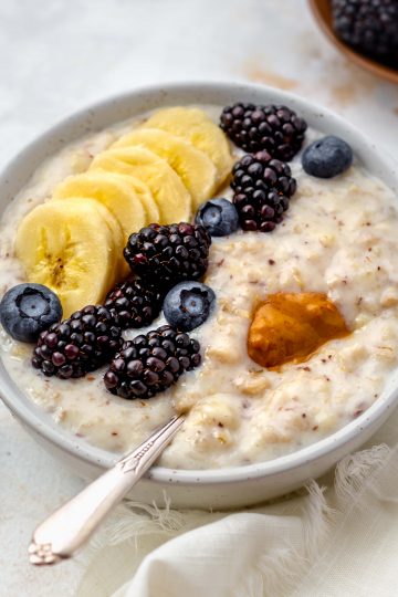 creamy vegan oats porridge